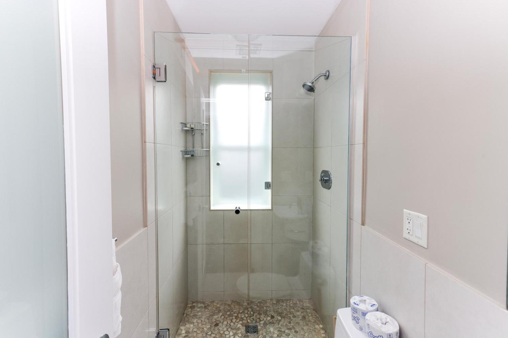 Furnished Newbury Street Studio, #6 Boston Exterior photo